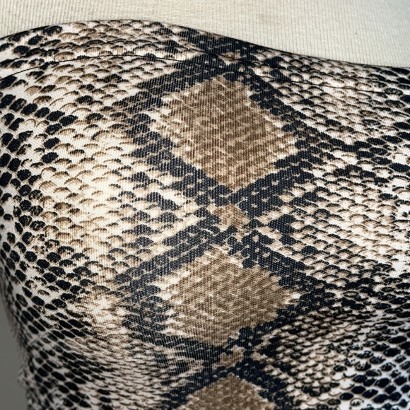 Snake skin Tube Top - Picture 3 of 4